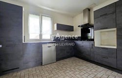 Evron, Pays de la Loire 53600