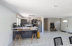 Azay-Sur-Cher, Centre 37270