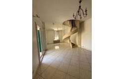 Tours, Indre-et-Loire 37000