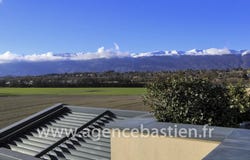Ferney-Voltaire, Ain 01210