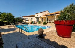 Entre-Vignes, Languedoc-Roussillon 34400