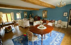 Marce-Sur-Esves, Centre 37160