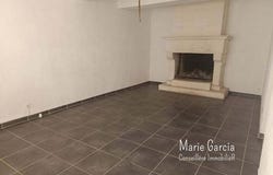 Castillon-Du-Gard, Languedoc-Roussillon 30210
