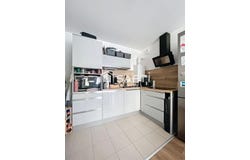 Reims, Champagne-Ardenne 51100