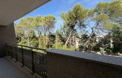 Nîmes, Languedoc-Roussillon 30000