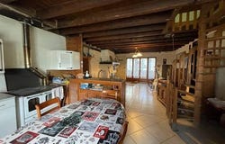 Murat, Auvergne 03390