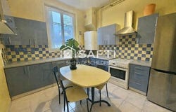 Reims, Champagne-Ardenne 51100