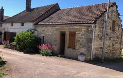 Noyers, Bourgogne-Franche-Comté 89310