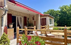 Pierrevert, Provence-Alpes-Côte-d'Azur 04860