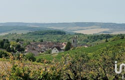 Irancy, Bourgogne-Franche-Comté 89290