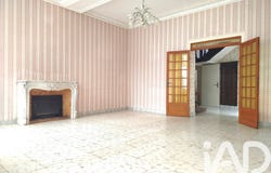 Chinon, Centre-Val de Loire 37500