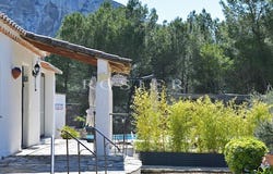 FONTAINE-DE-VAUCLUSE, Provence-Alpes-Côte d'Azur 84800
