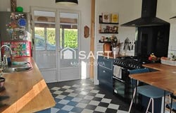 Cubzac-Les-Ponts, Aquitaine 33240