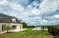 Chablis, Burgundy 89800