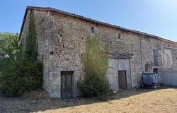 RUFFEC, Nouvelle-Aquitaine 16700