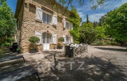 Uchaux, Provence-Alpes-Côte d'Azur 84100