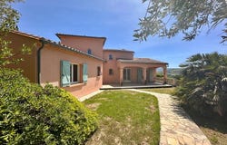 Limoux, Languedoc-Roussillon 11300