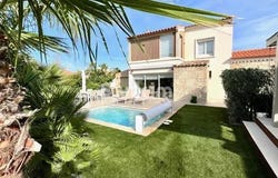 Agde (Cap d'Agde), Languedoc-Roussillon 34300