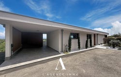 Grilly, Auvergne-Rhône-Alpes 01220