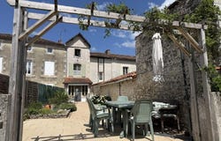 CIVRAY, Nouvelle-Aquitaine 86400