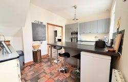 Rille, Centre 37340
