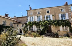 Champagne-Mouton, Poitou-Charentes 16350