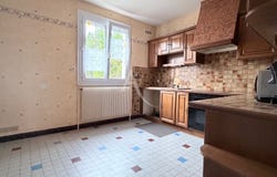 LE CREUSOT, Bourgogne-Franche-Comté 71200
