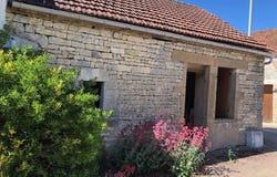 Noyers, Bourgogne-Franche-Comté 89310