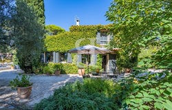 Aramon, Occitanie 30390