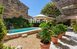 Oppède, Provence-Alpes-Côte d'Azur 84580