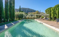 Robion, Provence-Alpes-Côte d'Azur 84440