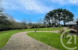 Vannes, Brittany 56000