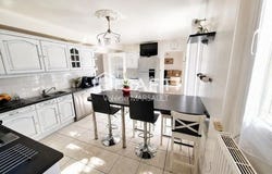 Luynes, Centre 37230