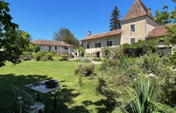 Roussines, Poitou-Charentes 16310