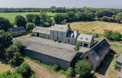 PRAT, Brittany 22140