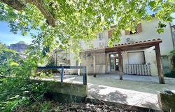 Viviers, Auvergne-Rhône-Alpes 07220
