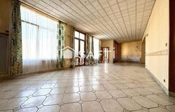 Reims, Champagne-Ardenne 51100
