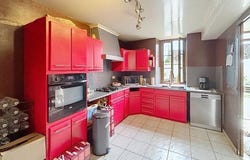 Aillant-Sur-Tholon, Bourgogne 89110