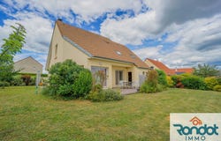 Is-sur-Tille, Burgundy 21120