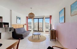 Les Angles, Gard 30133