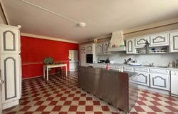 Ménesplet, Aquitaine 24700
