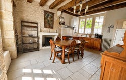 Chinon, Centre-Val de Loire 37500