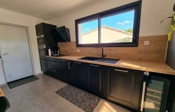 BIZE MINERVOIS, Languedoc-Roussillon 11120