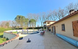Valence-sur-Baïse, Midi-Pyrénées 32310