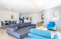 Saint-Maximin, Languedoc-Roussillon 30700