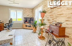 Montrem, Nouvelle-Aquitaine 24110