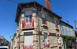 Bourges, Centre 18000