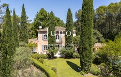Saint-Rémy-de-Provence, Provence-Alpes-Côte d'Azur 13210