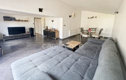 Melay, Burgundy 71340