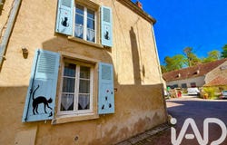 Donzy, Bourgogne-Franche-Comté 58220